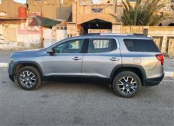 GMC Acadia